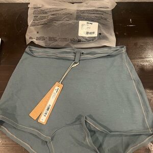 SKIMs Boy Shorts - Medium - Cotton Jersey - Kyanite